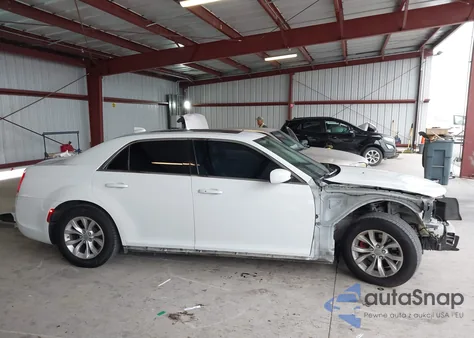 2016 Chrysler 300 Anniversary Edition from USA, damaged, VIN 2C3CCAAGXGH220360